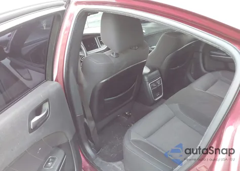 2017 Dodge Charger Sxt Rwd z USA, uszkodzony, nr VIN 2C3CDXHG4HH667077